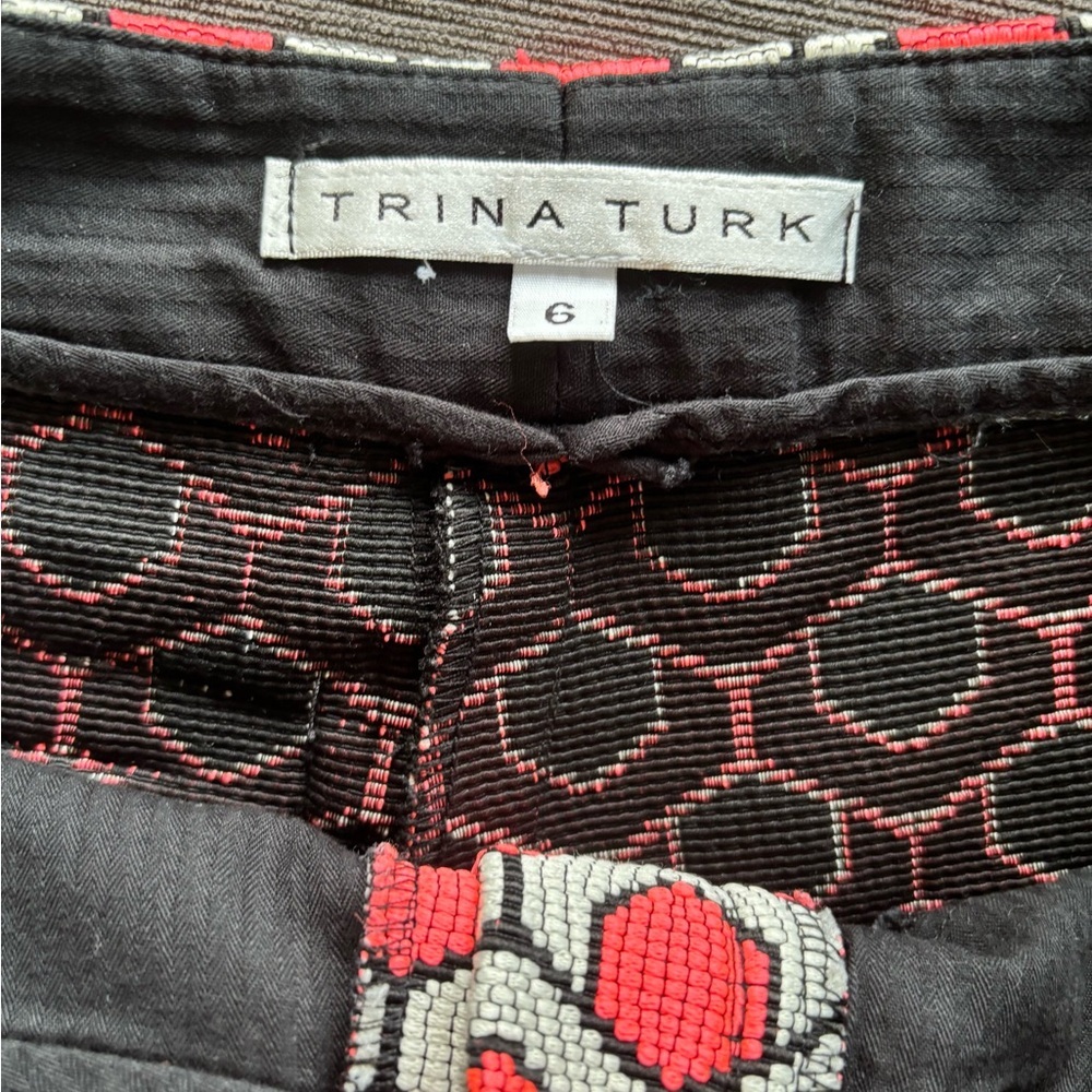 Trina Turk “Corbin” Black, Pink & White Honeycomb Jacquard Geometric Shorts - Picture 5 of 8